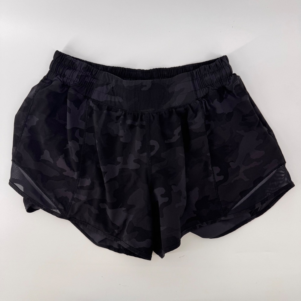 Lululemon Hotty Hot II Lined Short 4" Women 8 Black Camo Heritage Mesh Pocket